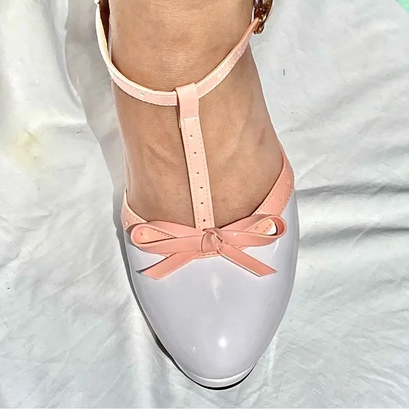 Mary Jane Pinup T-Strap Chunky High Heels Platform Round Toe Pumps & Bow Size 9 - Picture 3 of 16